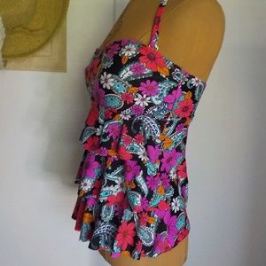 Island Wave Floral Bathing Suit Top